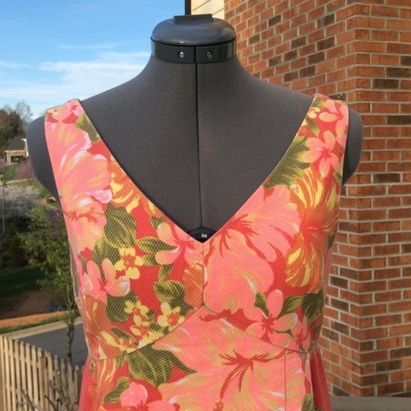 𝅺💥 Tracy Feith 💕Floral Multi colored dress💕 - Picture 4 of 4